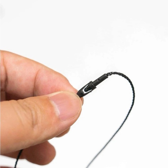 Clothing tags - similar to ZARA - Picture 2 of 3